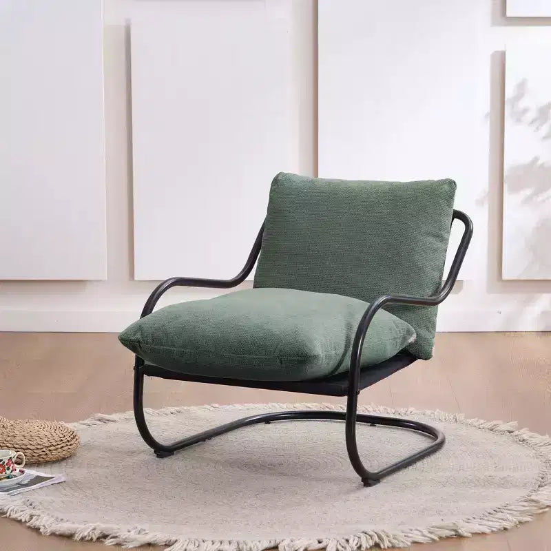 Sedia accent moderna ricurva con rivestimento in finto lino, struttura in metallo e cuscini – Poltrona da salotto