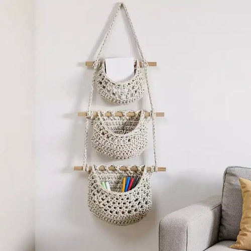 Cesti portaoggetti sospesi intrecciati a 3 livelli con aste in legno e gancio in corda – Organizer Boho beige