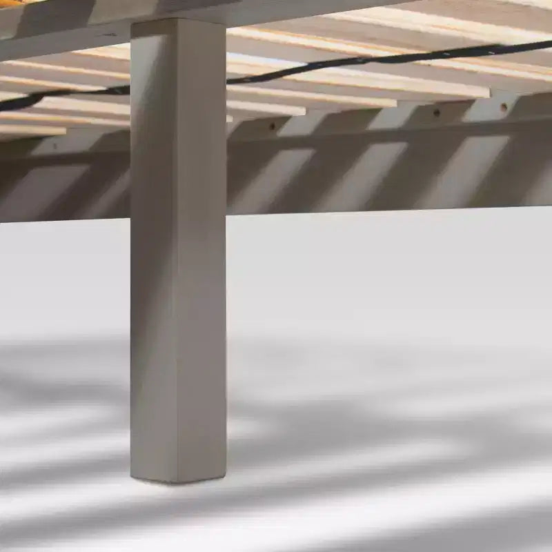 Struttura letto a piattaforma in legno con testiera a spina di pesce – Letto moderno in legno massello per camera da letto